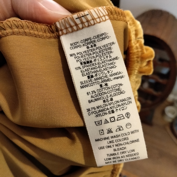 Free People mustard Velvet and Lace Top size small - Picture 11 of 11